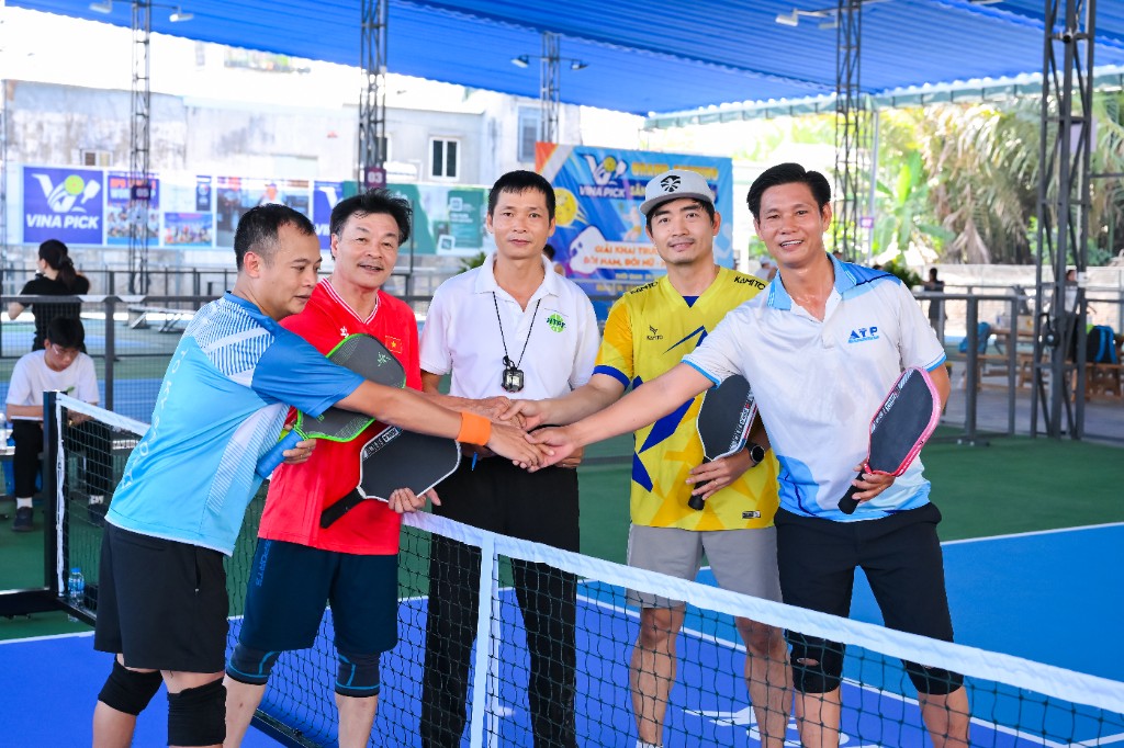 Bóng Pickleball